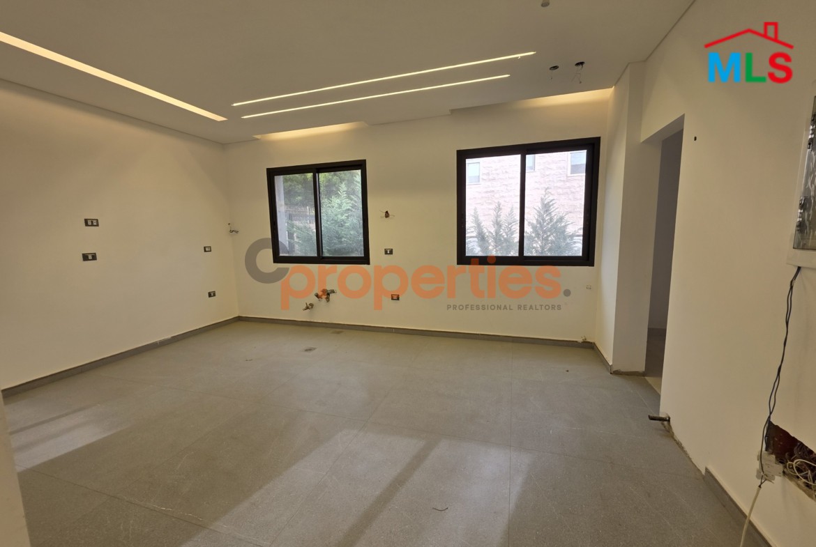 Duplex with Terrace & Garden For Sale in Baabdat – CPSK87