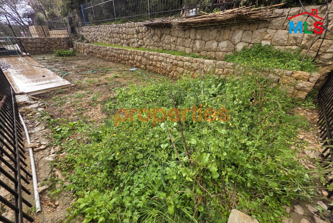 Duplex with Terrace & Garden For Sale in Baabdat – CPSK87