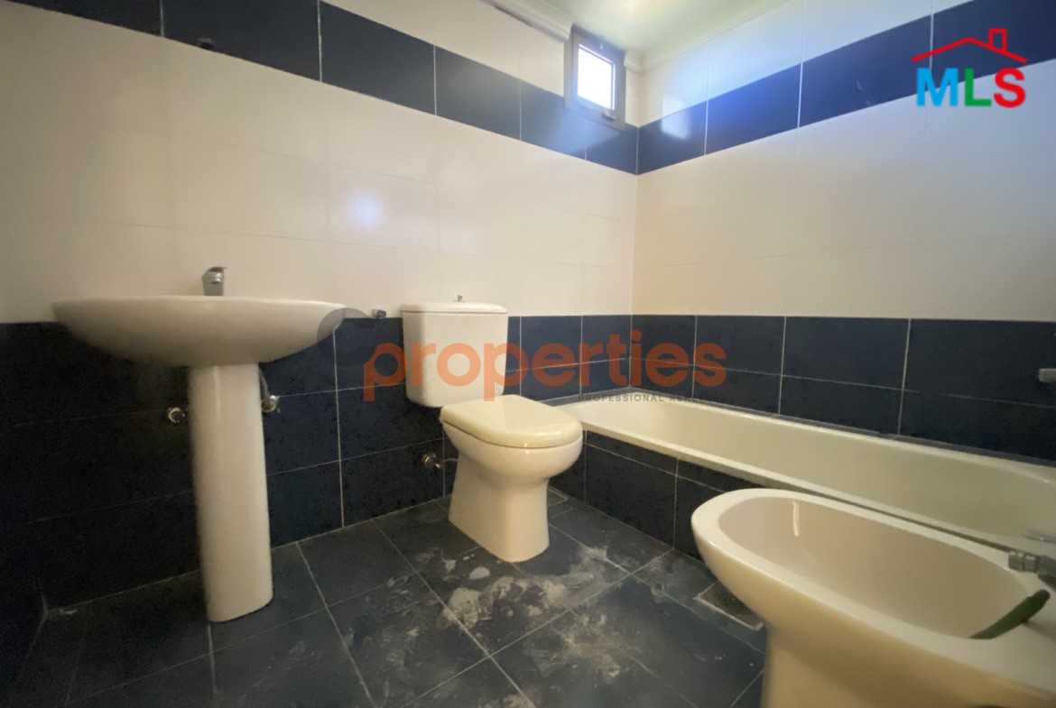 Apartment for Sale in Biakout – CPFY201