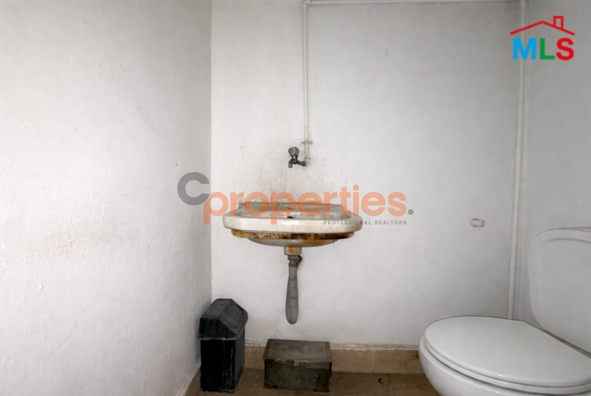 Prime Located Grade A Industrial Shop For Sale In Madineh El Sinaieh – CPJA79