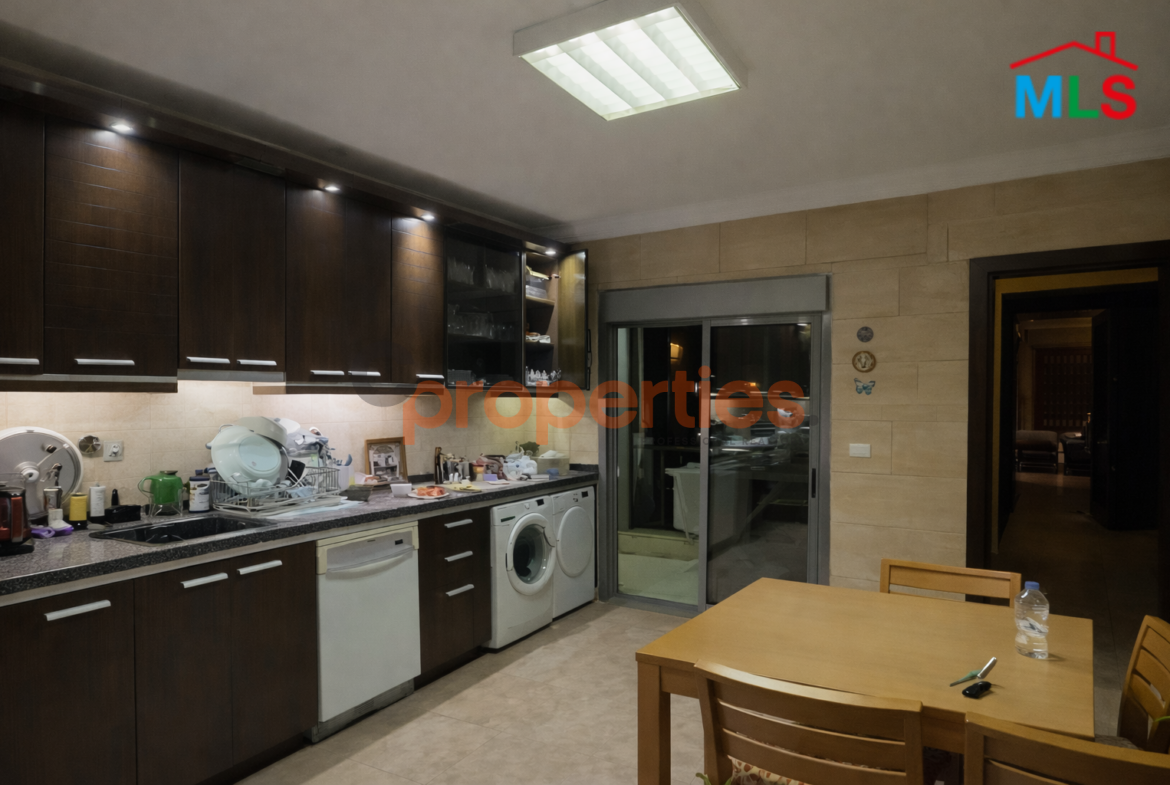 Furnished Luxurious Apartment in Dekwaneh – City Rama | CPCC135