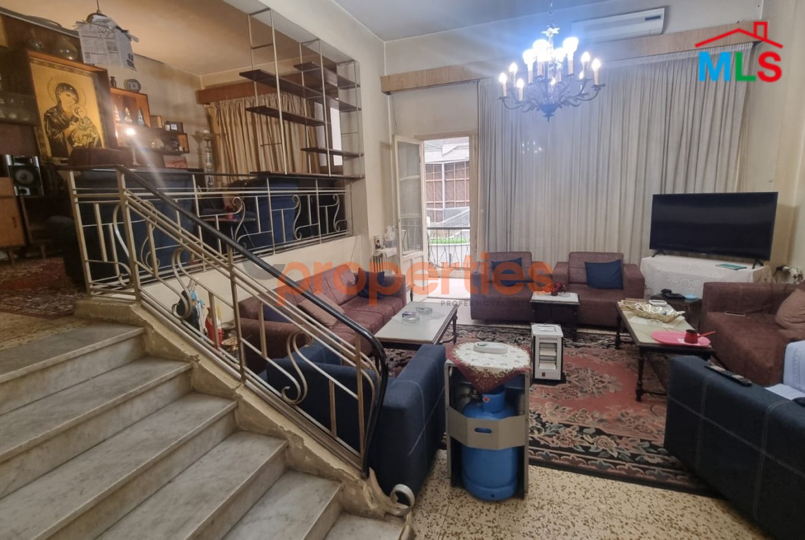 Apartment For Sale In Achrafieh – CPBMH03