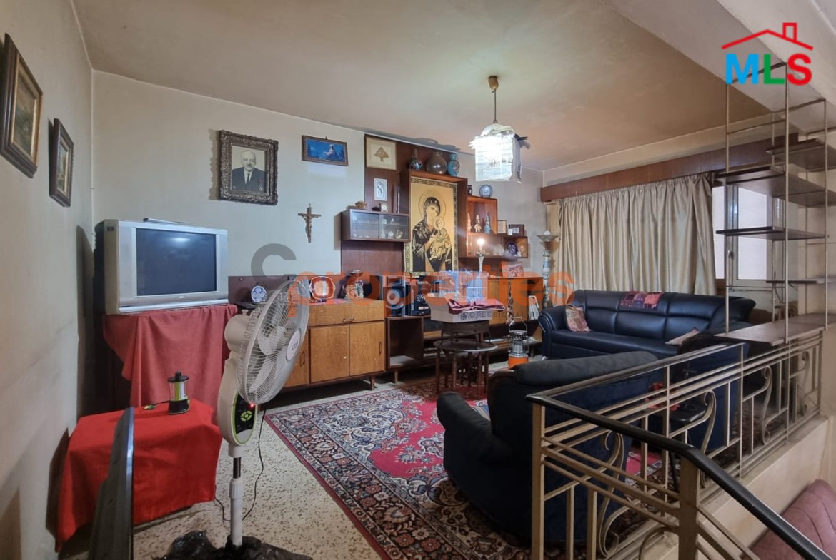 Apartment For Sale In Achrafieh – CPBMH03