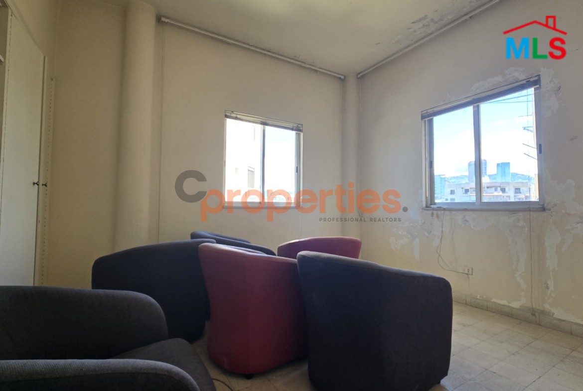 Apartment For Sale In Furn El Chebbak – CPJA59