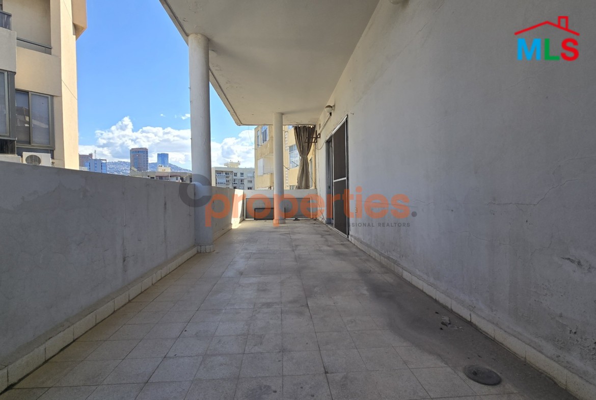 Apartment For Sale In Furn El Chebbak – CPJA59