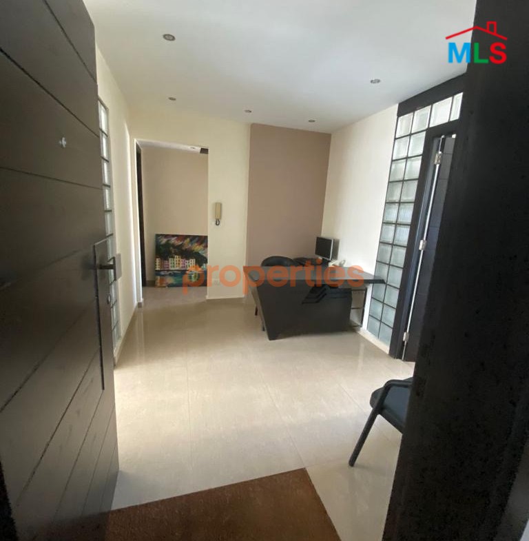 Luxurious Furnished Office For Sale – CPJA65