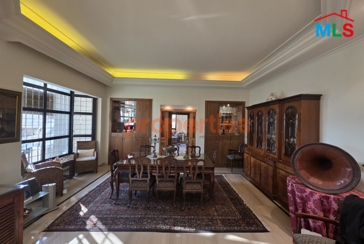 Apartment with Terrace in Baabdat for Sale شقة مع تراس للبيع في بعبدات CPSK22