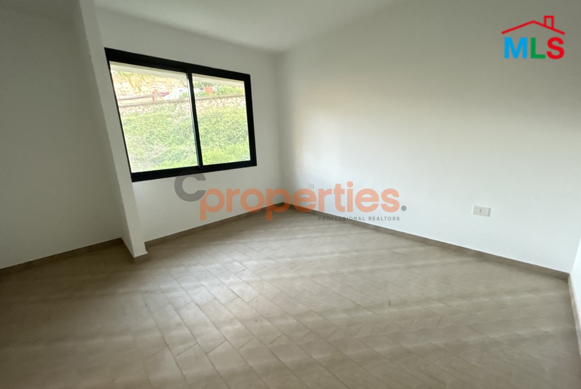 Apartment for Sale in Blat – CPJTA06