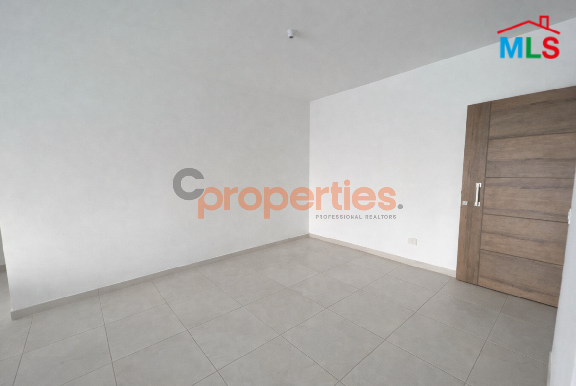Apartment for Sale in Blat with terrace – CPJTA05