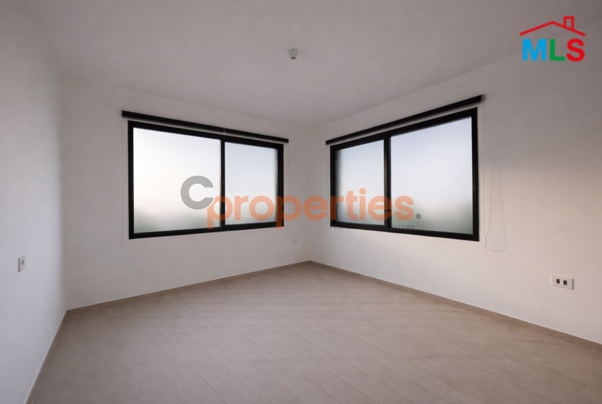 Apartment for Sale in Blat with terrace – CPJTA05