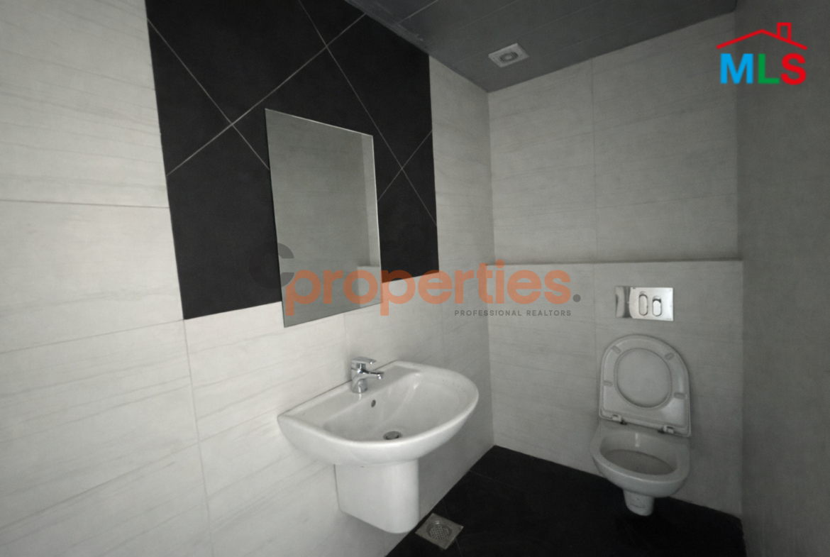 Apartment for Sale in Blat with Terrace – CPJTA08