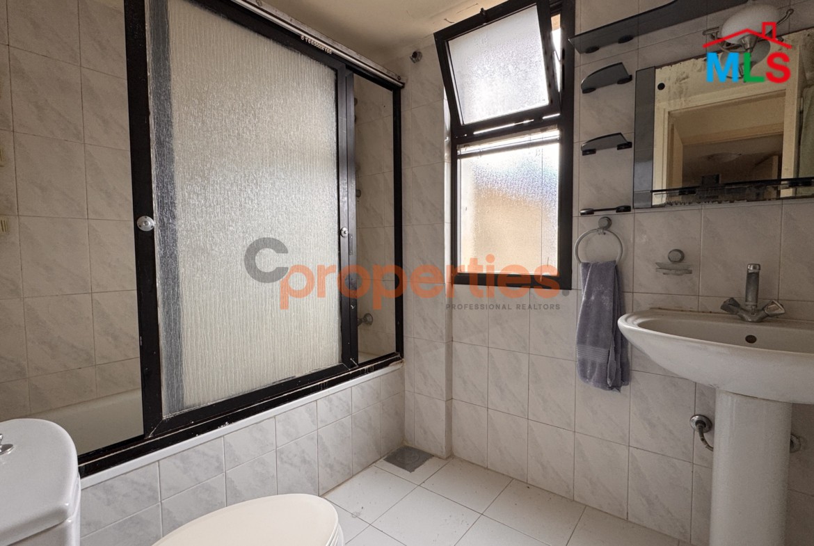 Apartment For Sale In Awkar – CPTA74