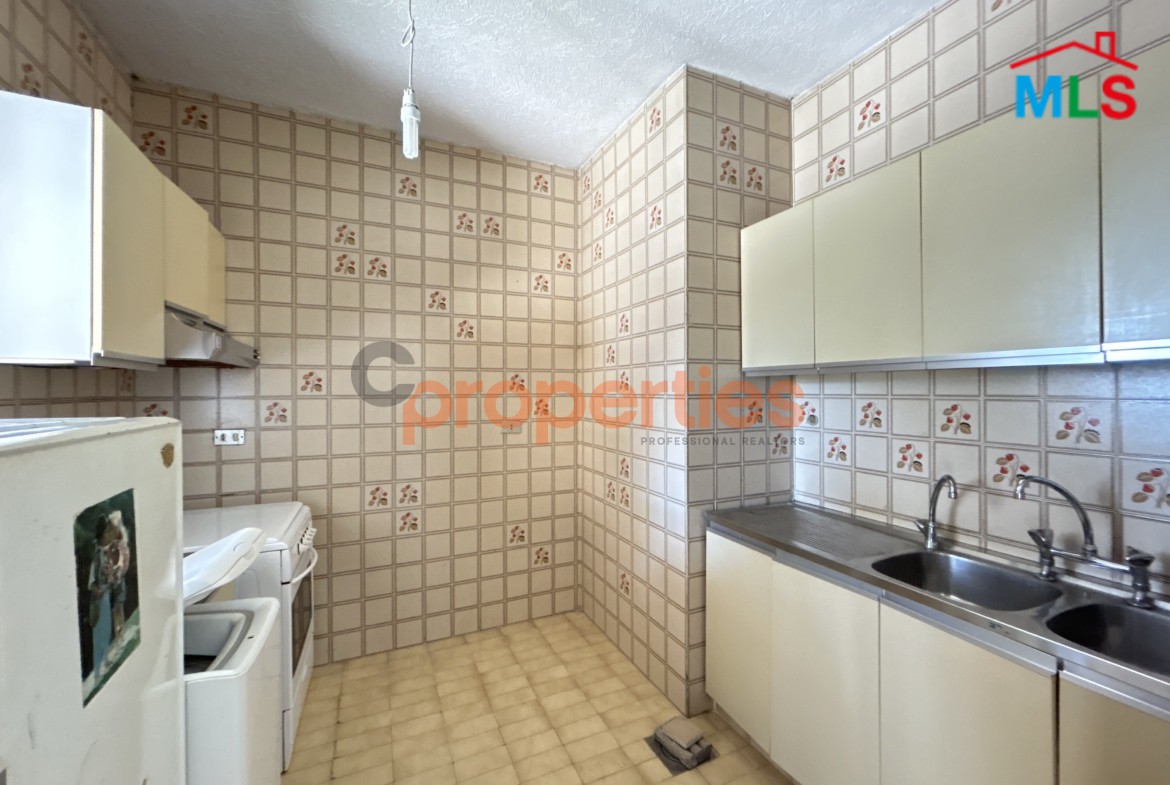 Apartment for Sale in Blat with garden – CPJTA04