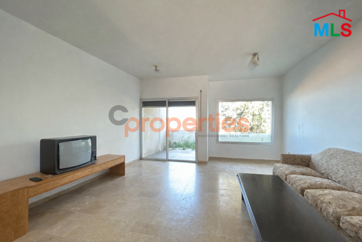 Apartment for Sale in Blat with garden – CPJTA04