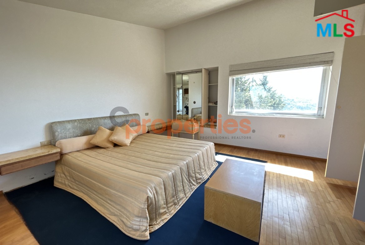 Duplex for Sale in Blat with Garden – CPJTA03