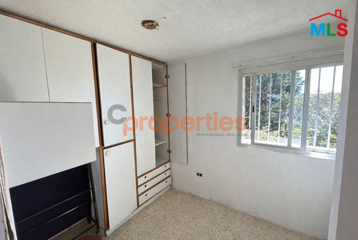 Duplex for Sale in Blat with Garden – CPJTA03