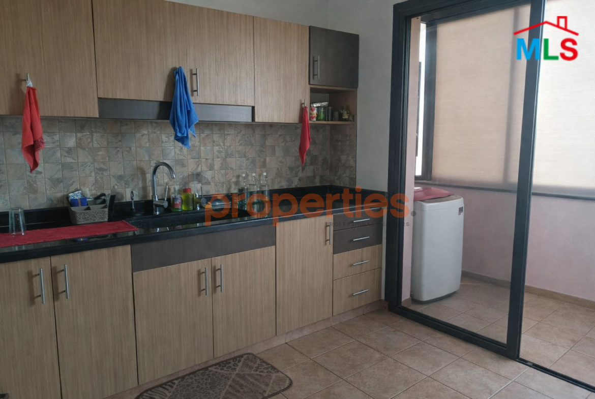 Apartment For Sale In Dekwaneh Saloumeh – CPJA62