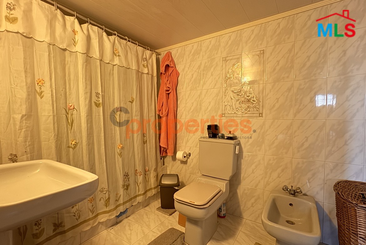 Duplex For Sale In Beit El Chaar With Terrace And A Dental Clinic – CPTA80