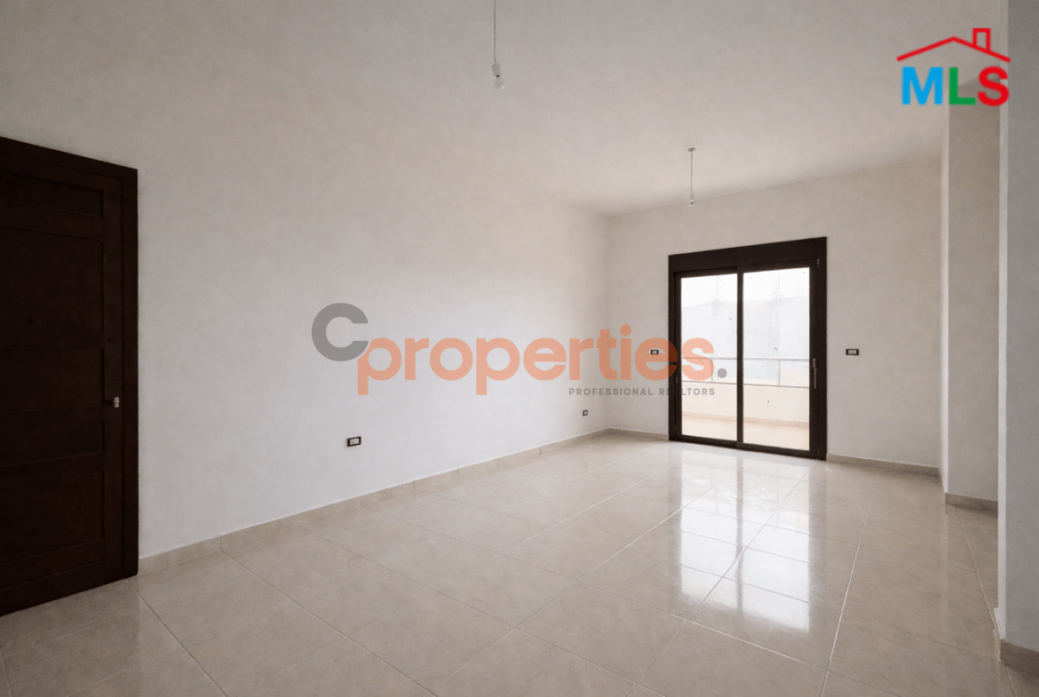Apartment for Sale in Mastita with Terrace – CPJTA01