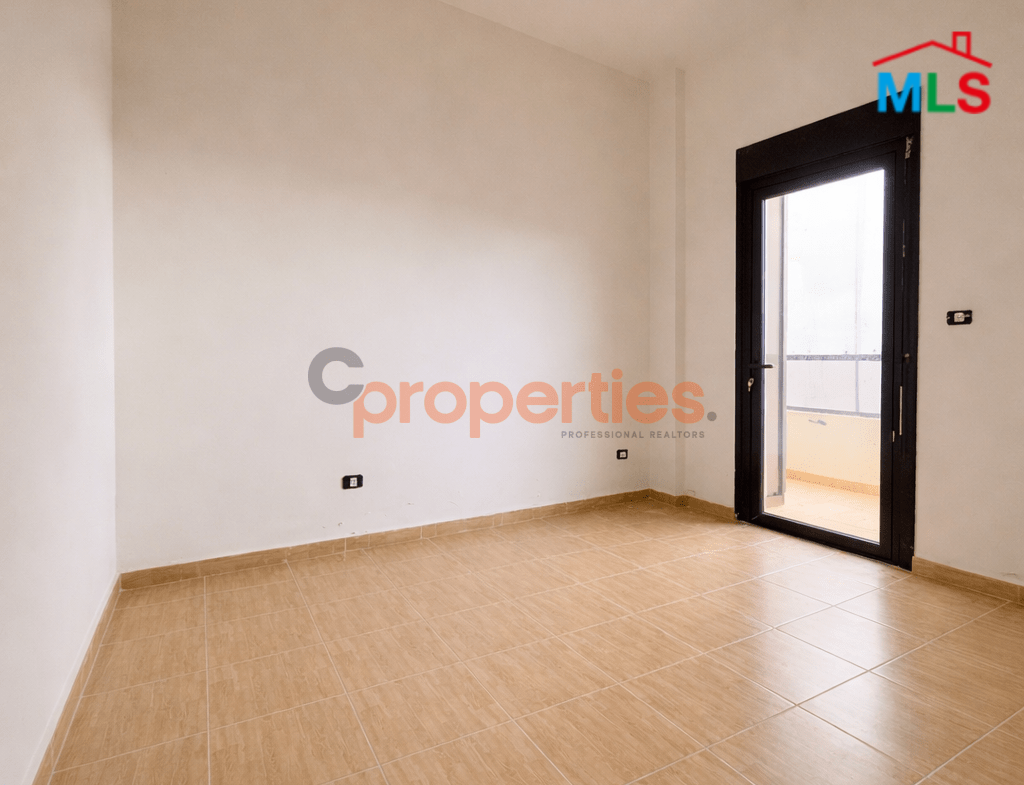 Apartment for Sale in Mastita with Terrace – CPJTA01