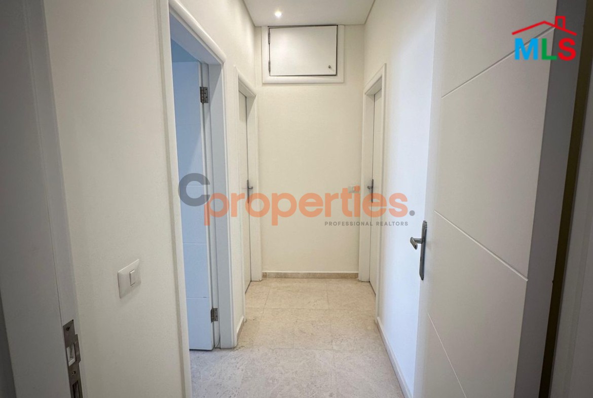 Apartment For Sale In Achrafieh – CPBWW108