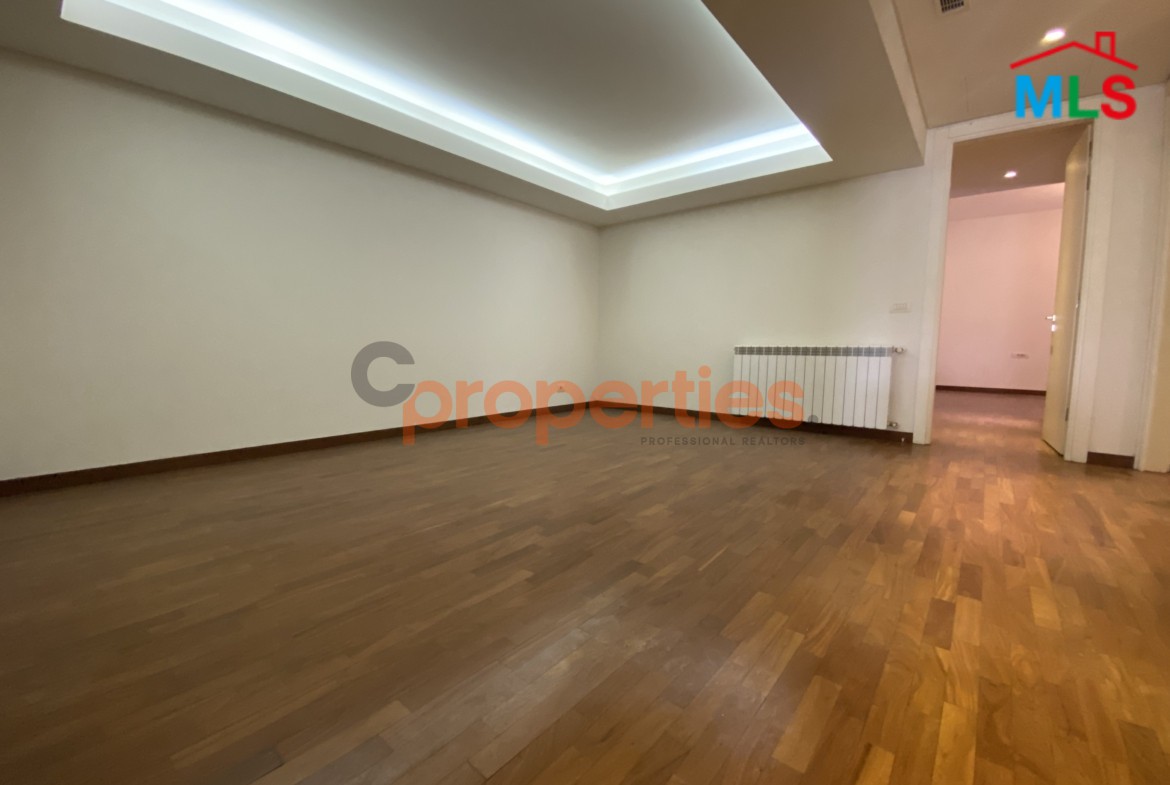 Garden Apartment in Yarze for Sale – CPFY193