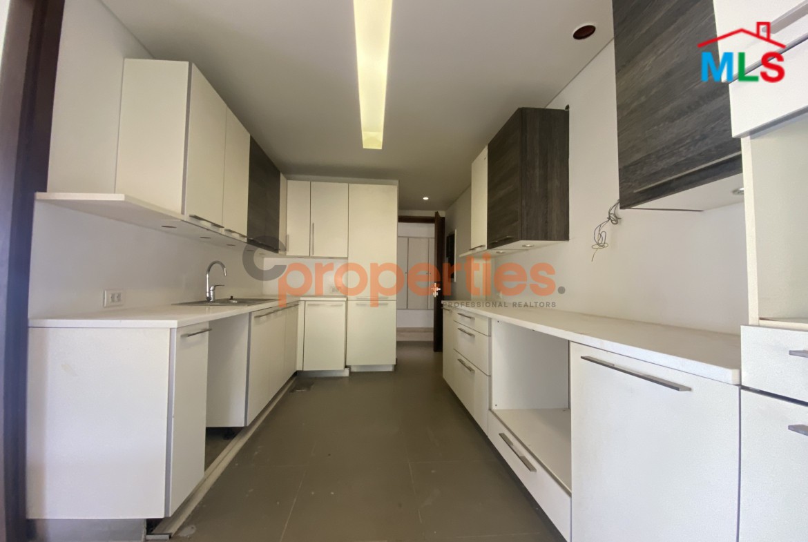 Garden Apartment in Yarze for Sale – CPFY193