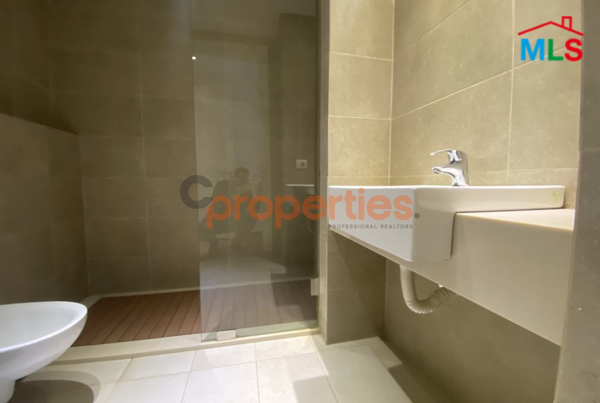 Garden Apartment in Yarze for Sale – CPFY193