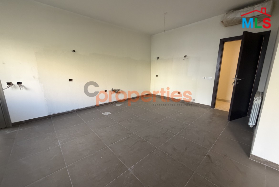 Spacious 500 SQM Duplex in Yarze for sale – CPFY194