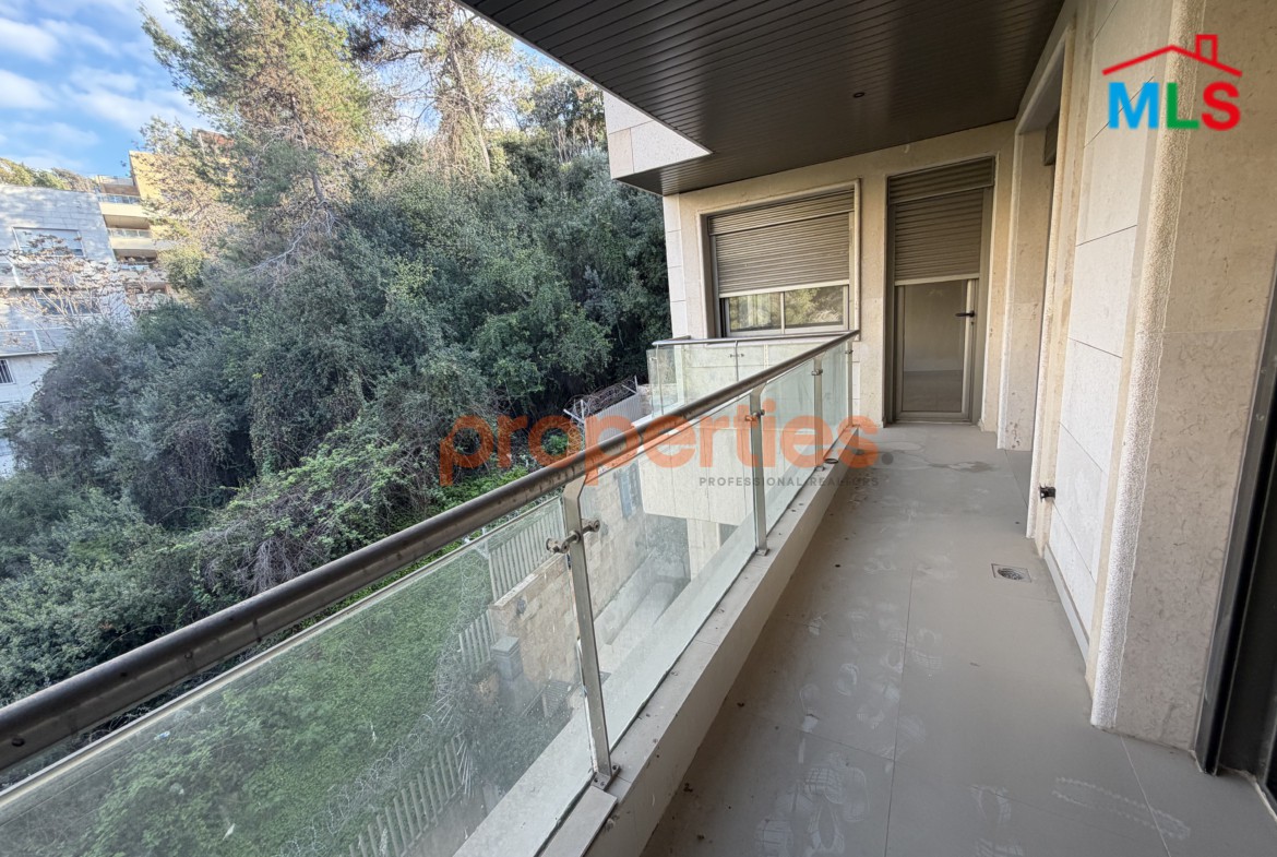 Spacious 500 SQM Duplex in Yarze for sale – CPFY194