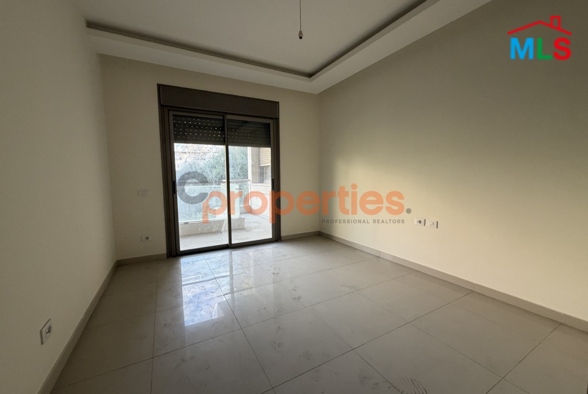 Spacious 500 SQM Duplex in Yarze for sale – CPFY194