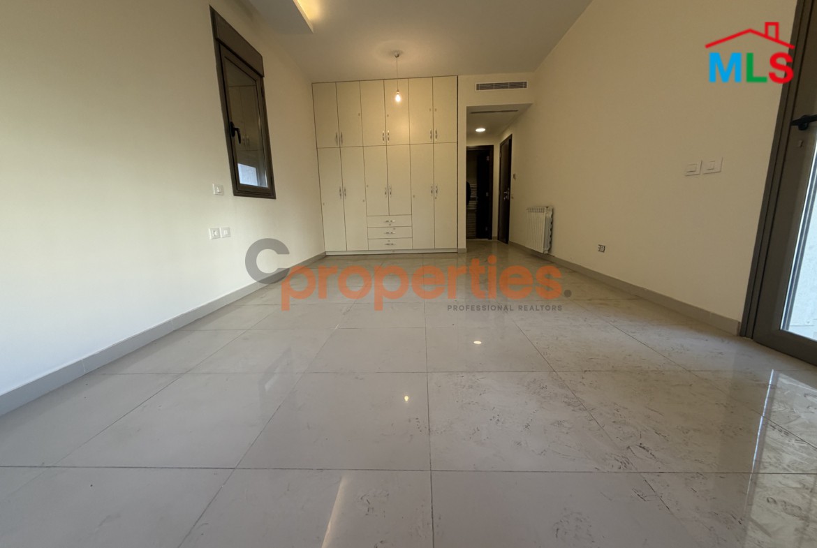 Spacious 500 SQM Duplex in Yarze for sale – CPFY194