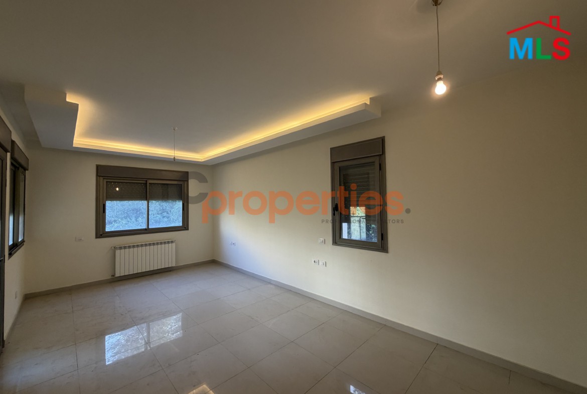 Spacious 500 SQM Duplex in Yarze for sale – CPFY194