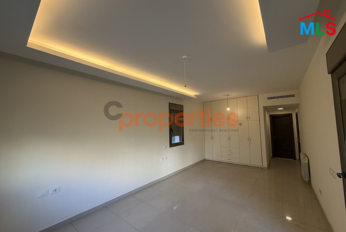 Spacious 500 SQM Duplex in Yarze for sale – CPFY194