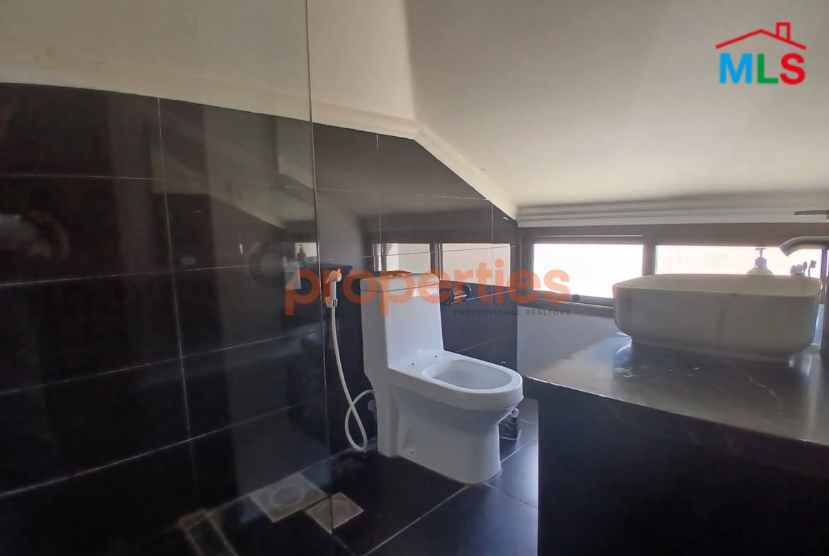 Apartment For Sale In Bouar – CPJGK75