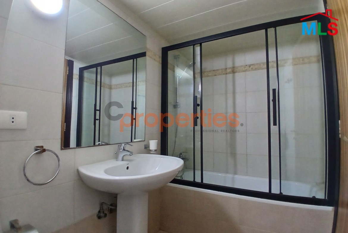 Chalet For Sale In Tabarja – CPJGK71
