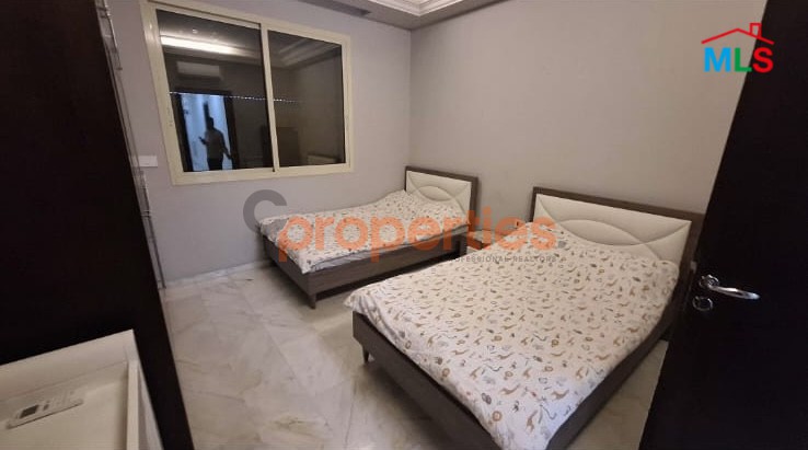 Furnished Apartment For Sale in Hadath – شقة مفروشة للبيع في الحدث CPDD65