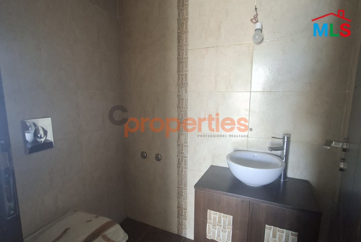 Apartment for sale in halat – CPJHM30
