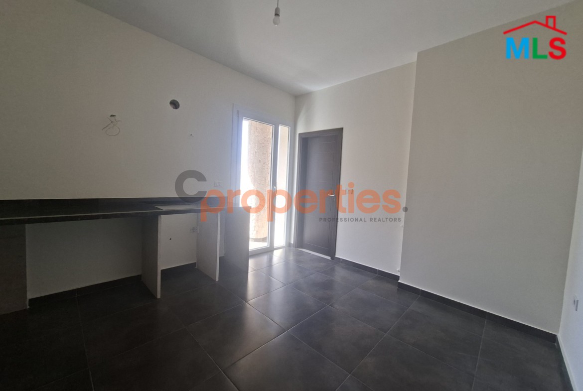 Apartment for sale in Halat – CPJHM29