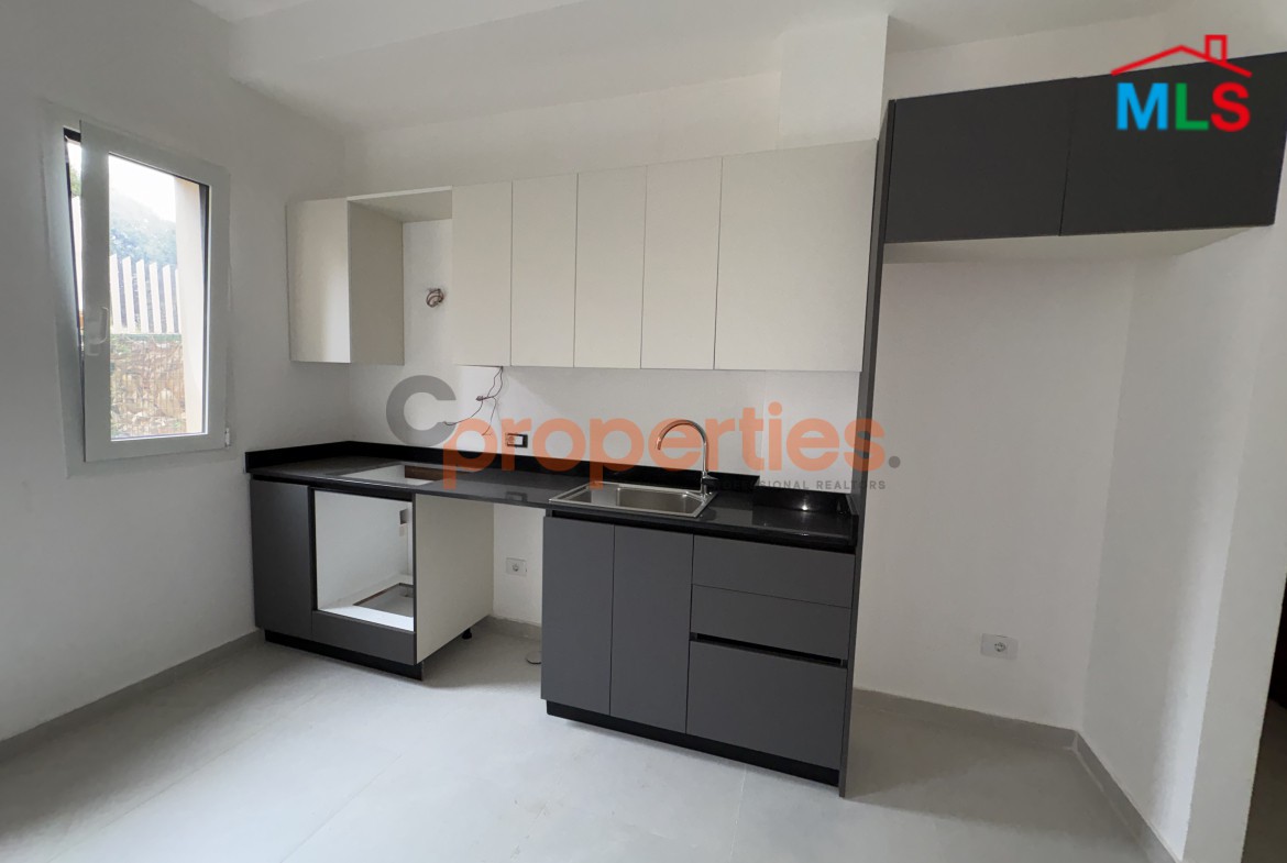 Apartment For Sale In Batroun – CPJGN07