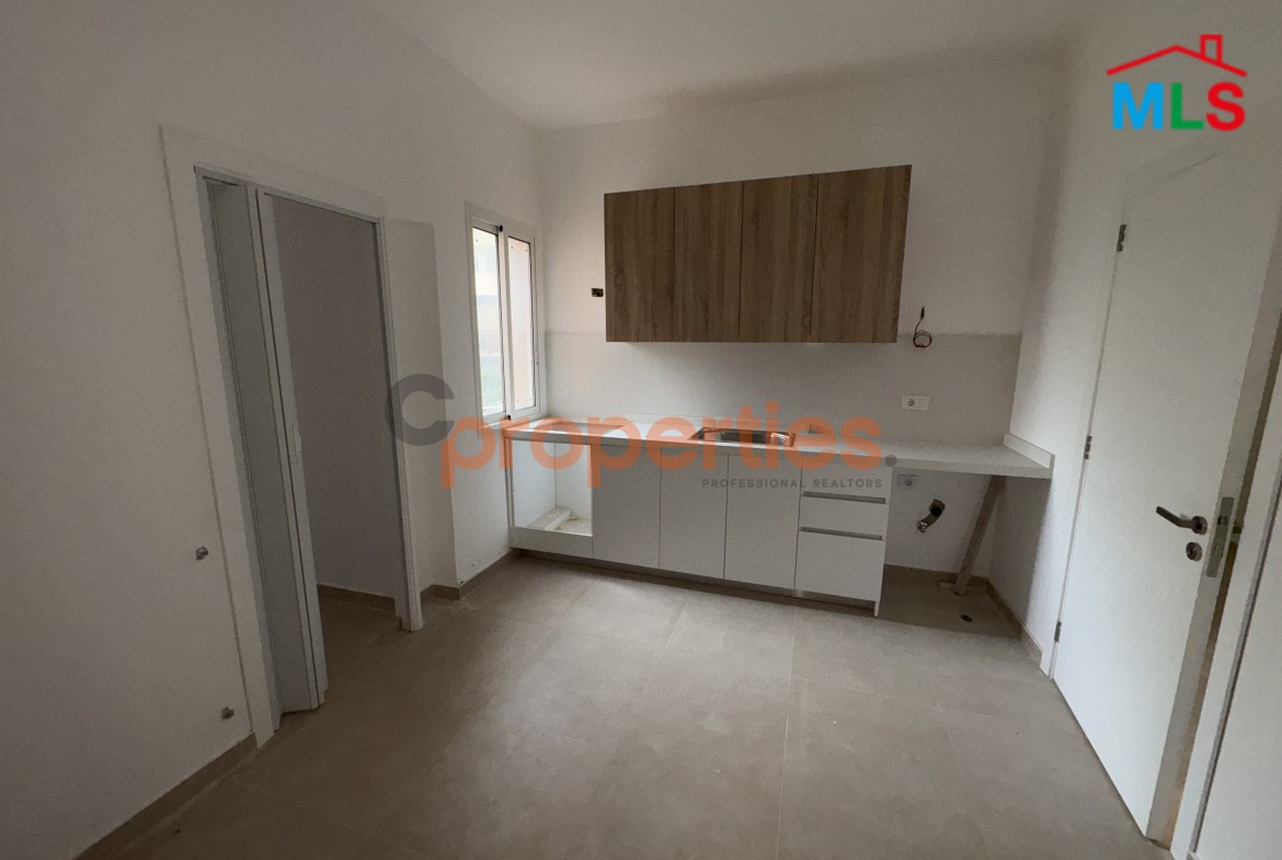 Apartment For Sale in Batroun – CPJGN08