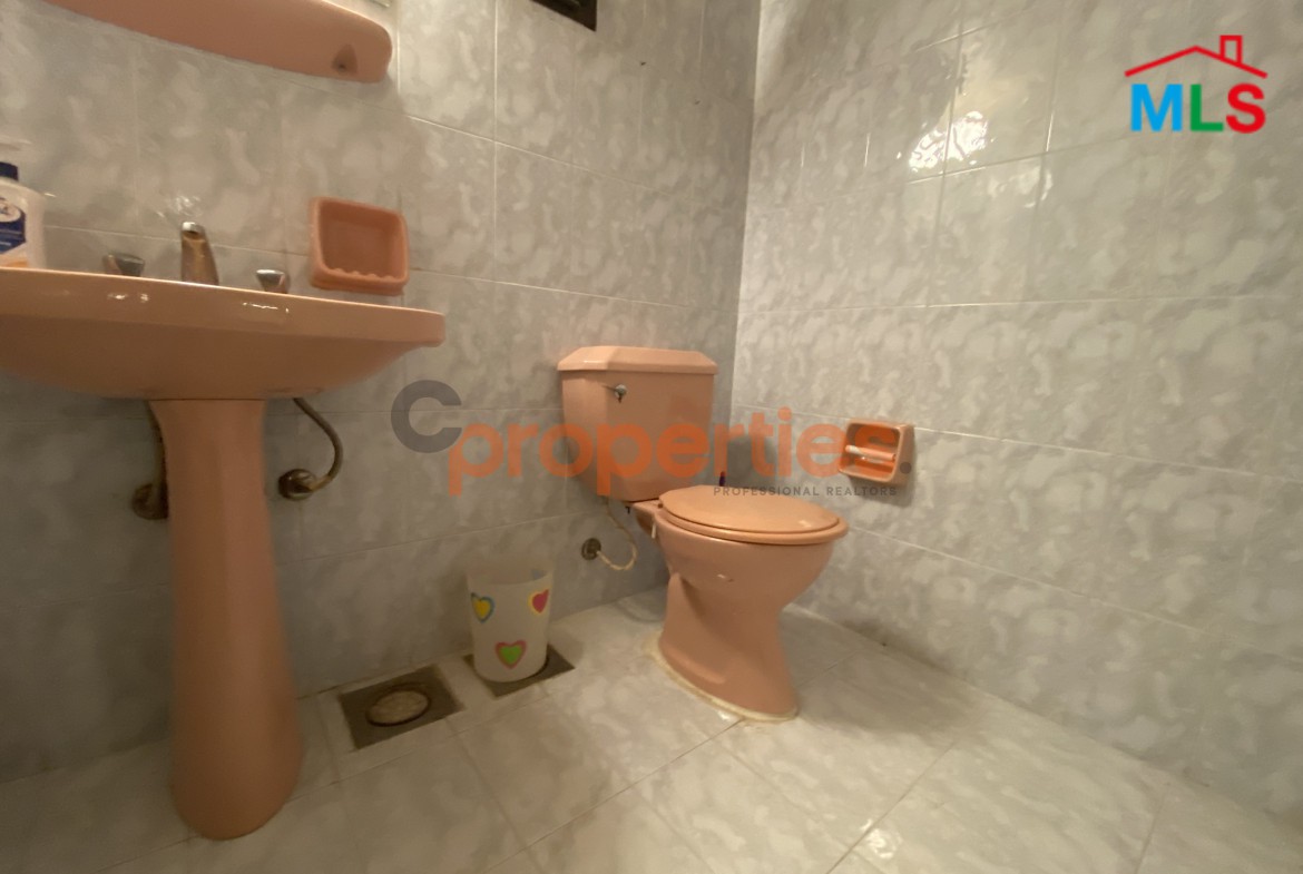 Spacious Apartment For Sale in Biakout – CPFY137