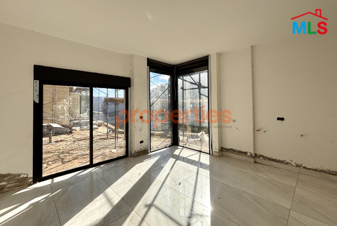 Apartment for sale in Broummana – with terrace – CPSK64