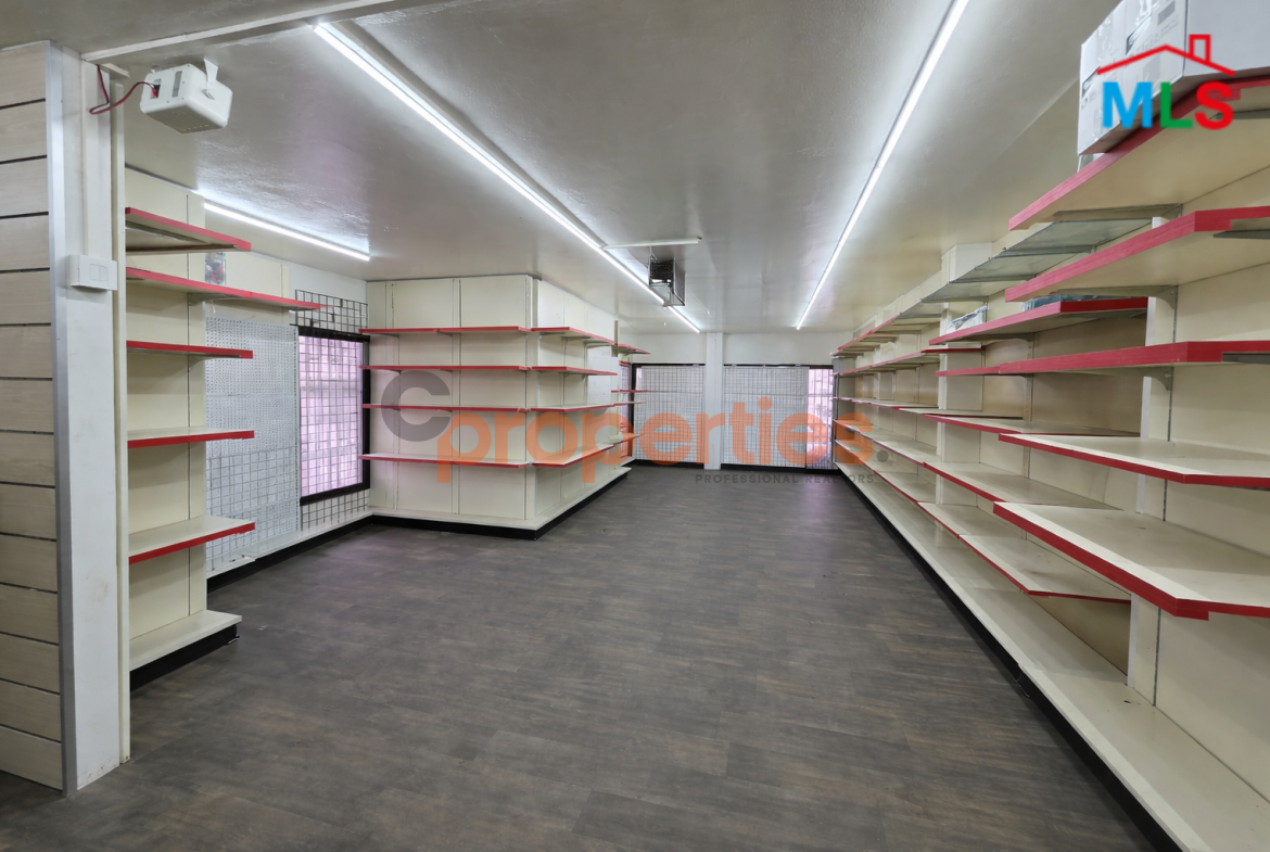 Shop, Office and Warehouse for Sale in Jdeideh – CPSM464