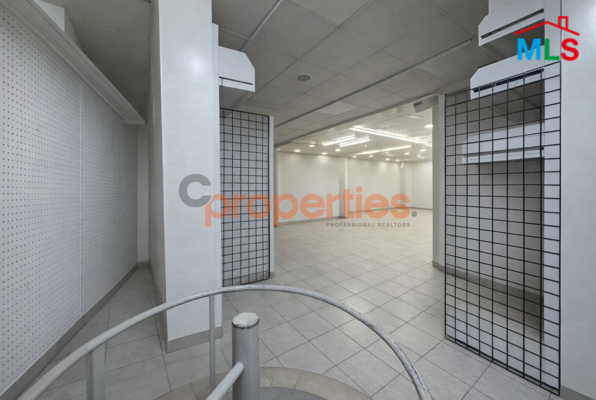 Shop, Office and Warehouse for Sale in Jdeideh – CPSM464