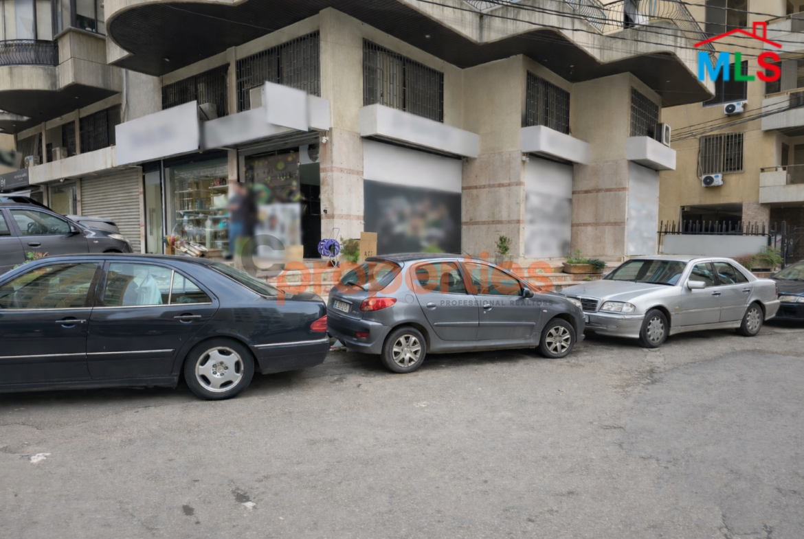 Shop, Office and Warehouse for Sale in Jdeideh – CPSM464