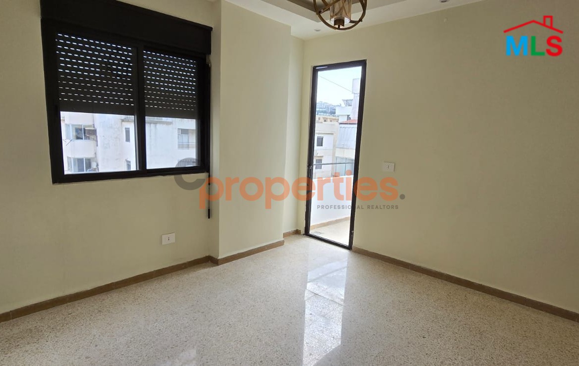 Apartment For Sale in Adonis – CPKTC12