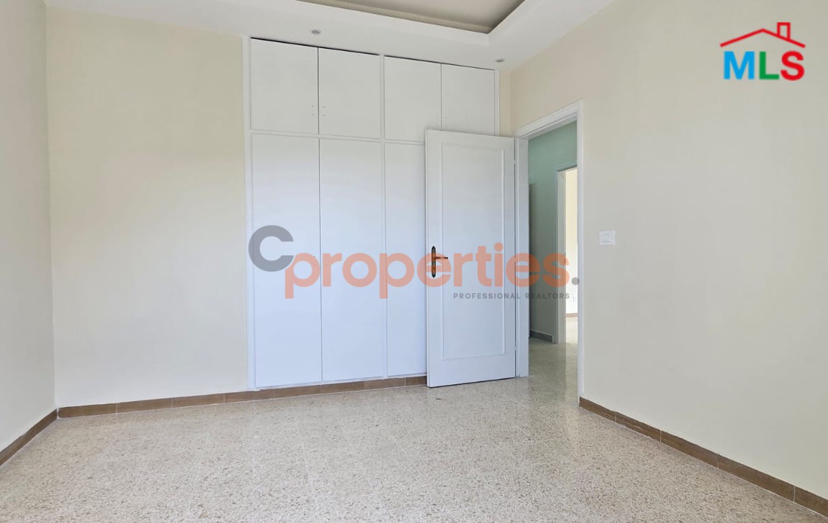 Apartment For Sale in Adonis – CPKTC12