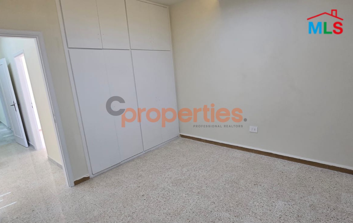 Apartment For Sale in Adonis – CPKTC12