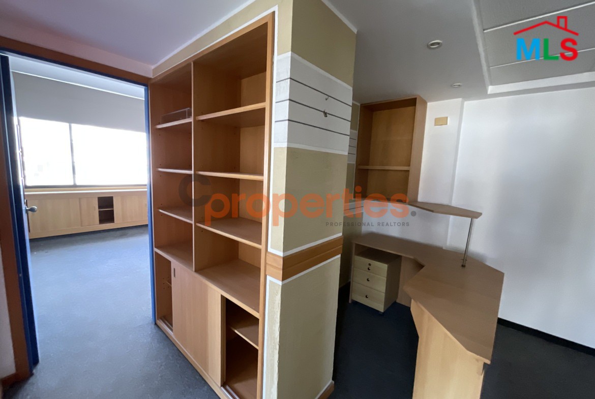 Office for sale in Dekwaneh – CPCC175